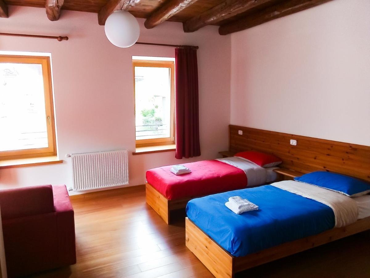 La Casa Del Popolo Hotel Prato Carnico Kültér fotó